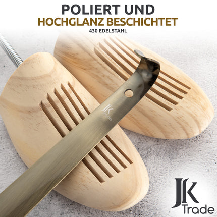 Detailansicht polierte Oberfläche des Schuhlöffels aus Edelstahl in Vintage, 29 cm Länge